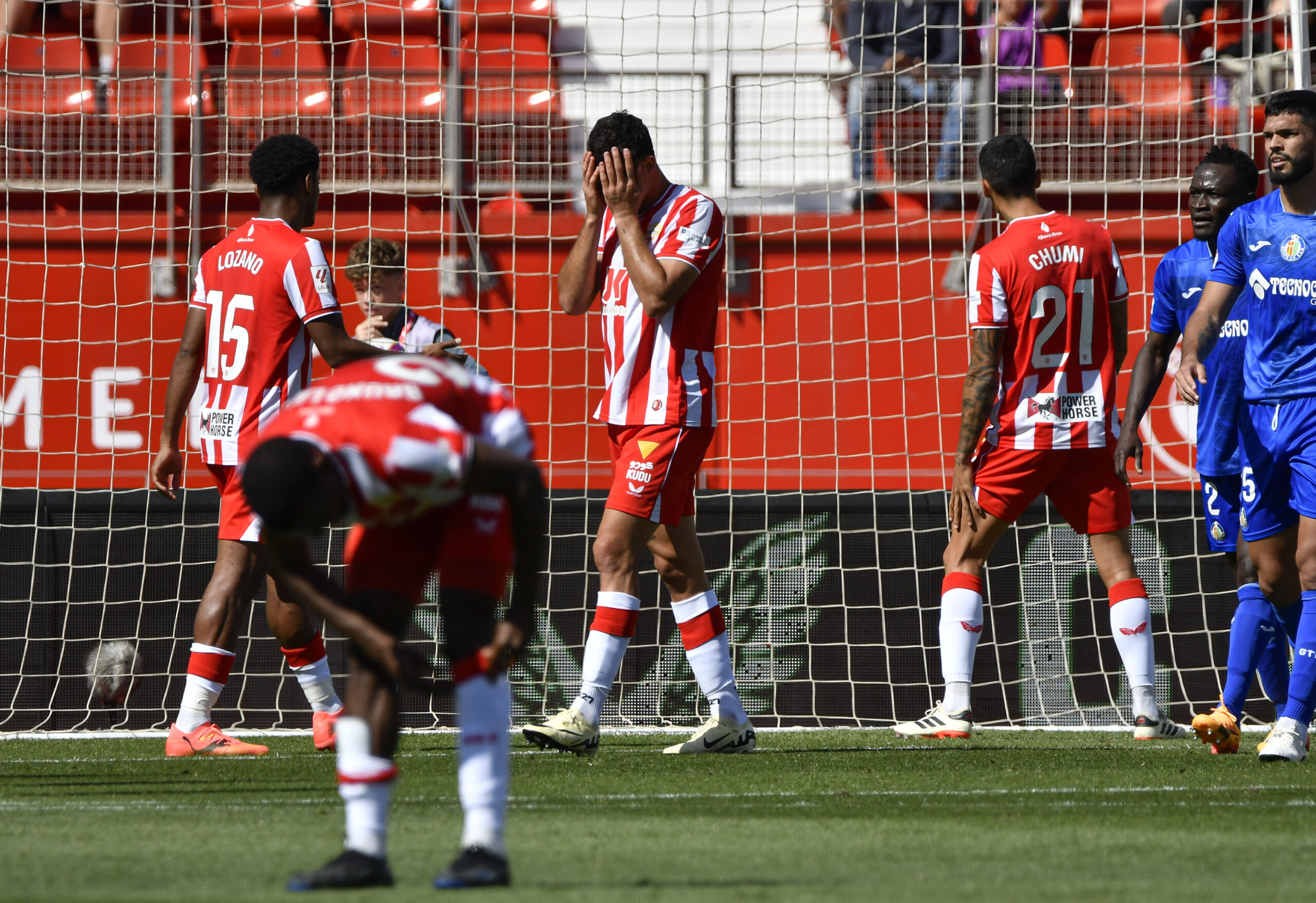 cesar-montes-and-almeria-say-goodbye-to-laliga-after-certifying-their-relegation
