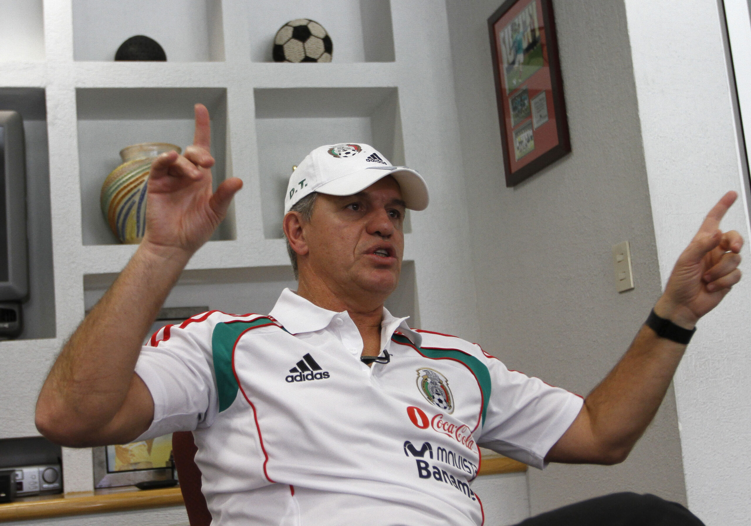 javier-aguirre,-closer-than-ever-to-the-tricolor,-either-as-advisor-or-assistant-to-jaime-lozano