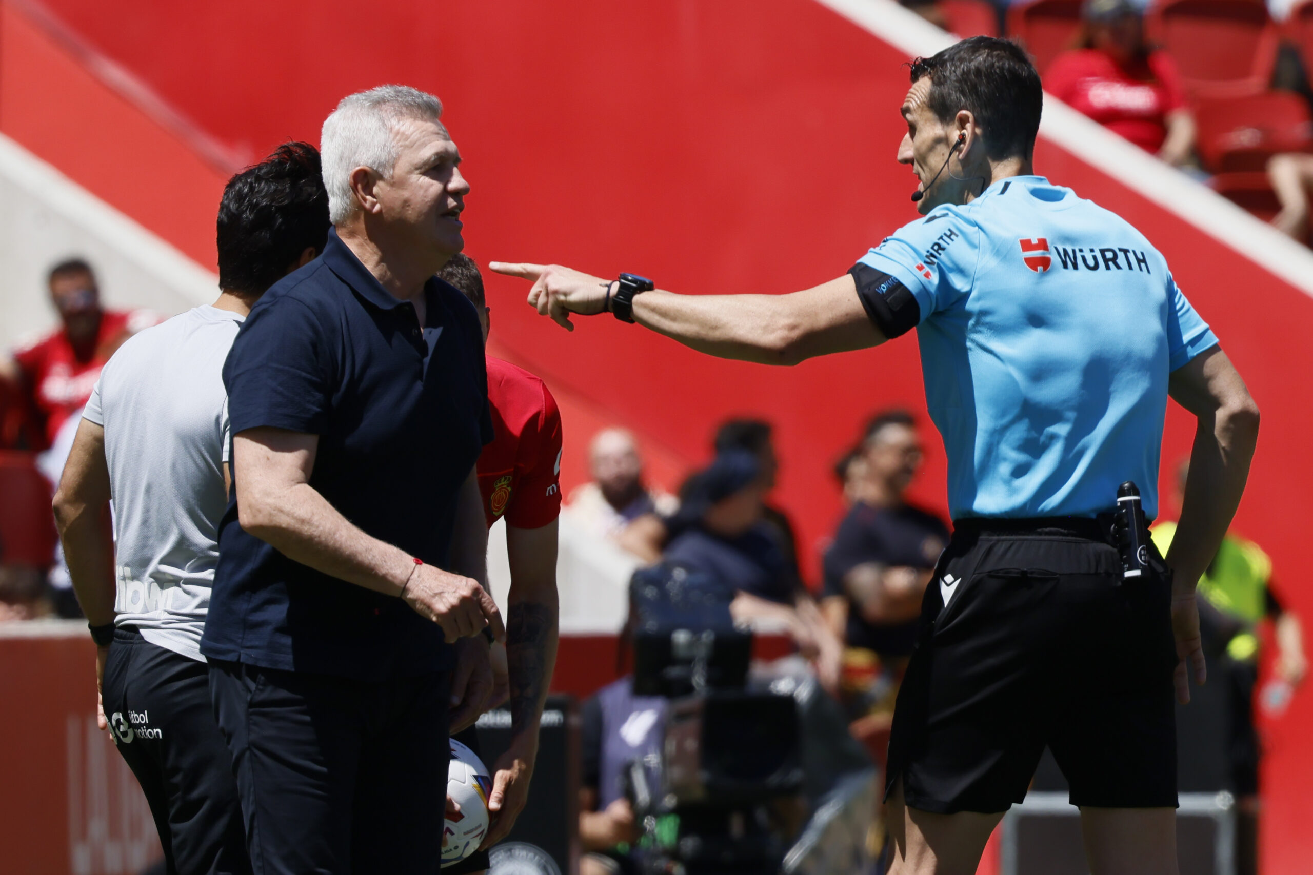 javier-aguirre-after-mallorca's-victory:-“we-had-to-win-civilly-or-criminally”