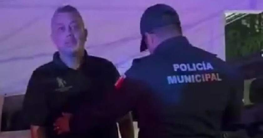 “I'm going to kill you”: Cancun police chief dismissed for threatening journalist who recorded him drunk