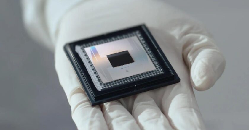 Google's revolutionary quantum chip that solves in 5 minutes what would take 10 quadrillion years today