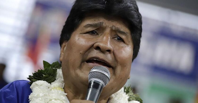 A prosecutor in Bolivia charges Evo Morales with the crime of human trafficking and confirms the arrest warrant against him